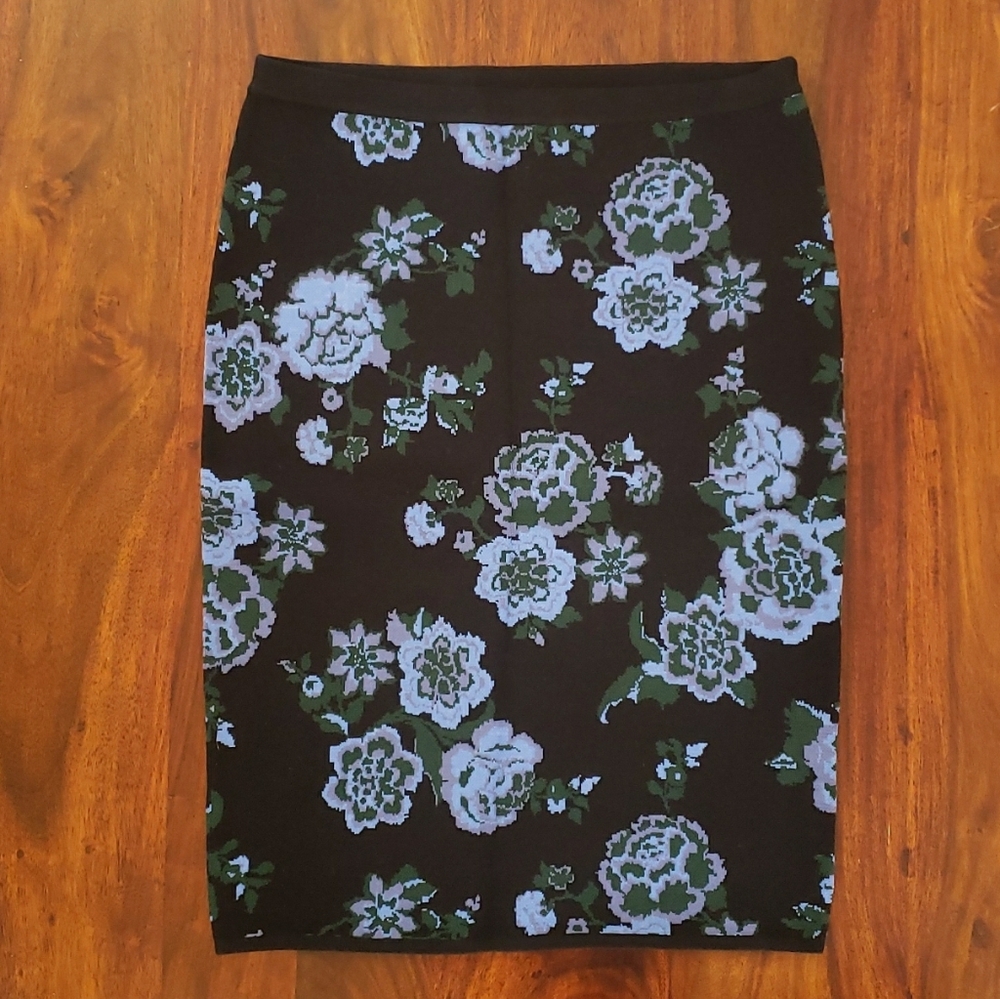 Ann Taylor Floral Knit Pencil Skirt Medium Black Blue Green Workwear Stretch - Picture 2 of 11